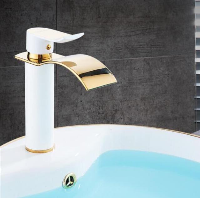 Waschtischarmatur Wasserfallarmatur für modernes Badezimmer 5