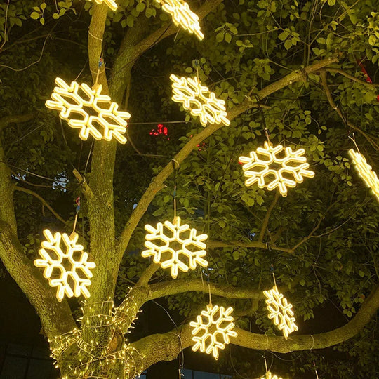 Wasserdichte LED-Schneeflockenlichter für Winterdekoration 1