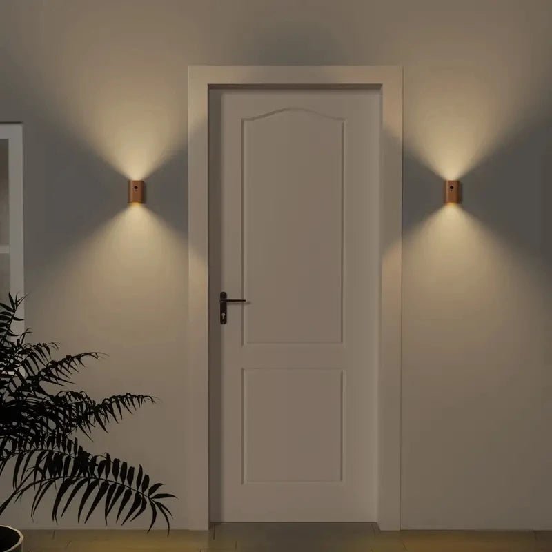 Wiederaufladbare Holzlampe mit Bewegungssensor 3