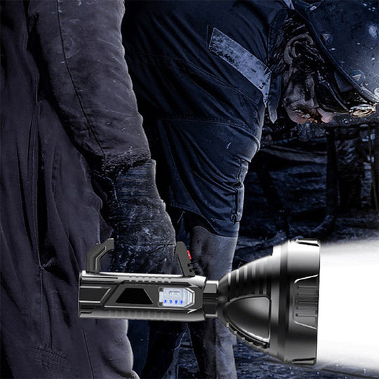 Wiederaufladbare Taschenlampe mit 90000 Lumen und 4 Modi 3