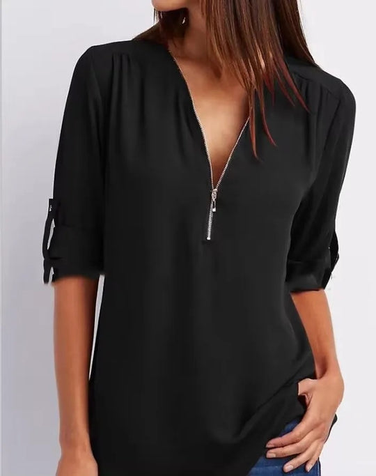 Damenbluse mit tiefem V-Ausschnitt aus Chiffon