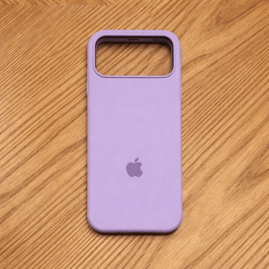 iPhone 14 Pro Max Hülle MagSafe-kompatibel mit Stoßdämpfung und Modernem Design 10