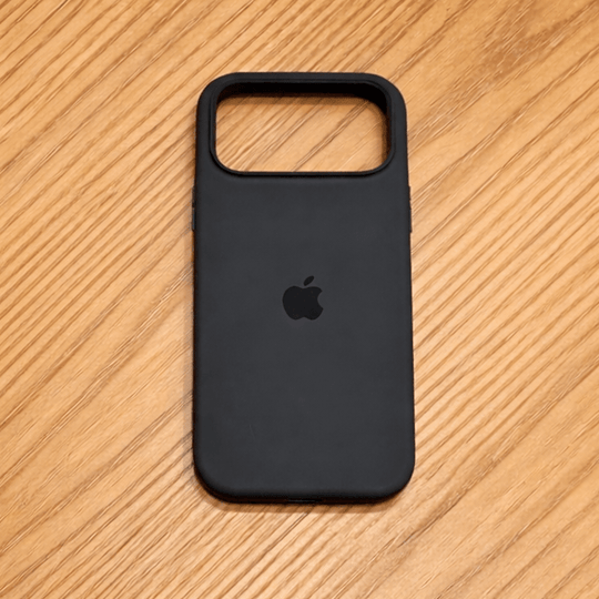 iPhone 14 Pro Max Hülle MagSafe-kompatibel mit Stoßdämpfung und Modernem Design 6
