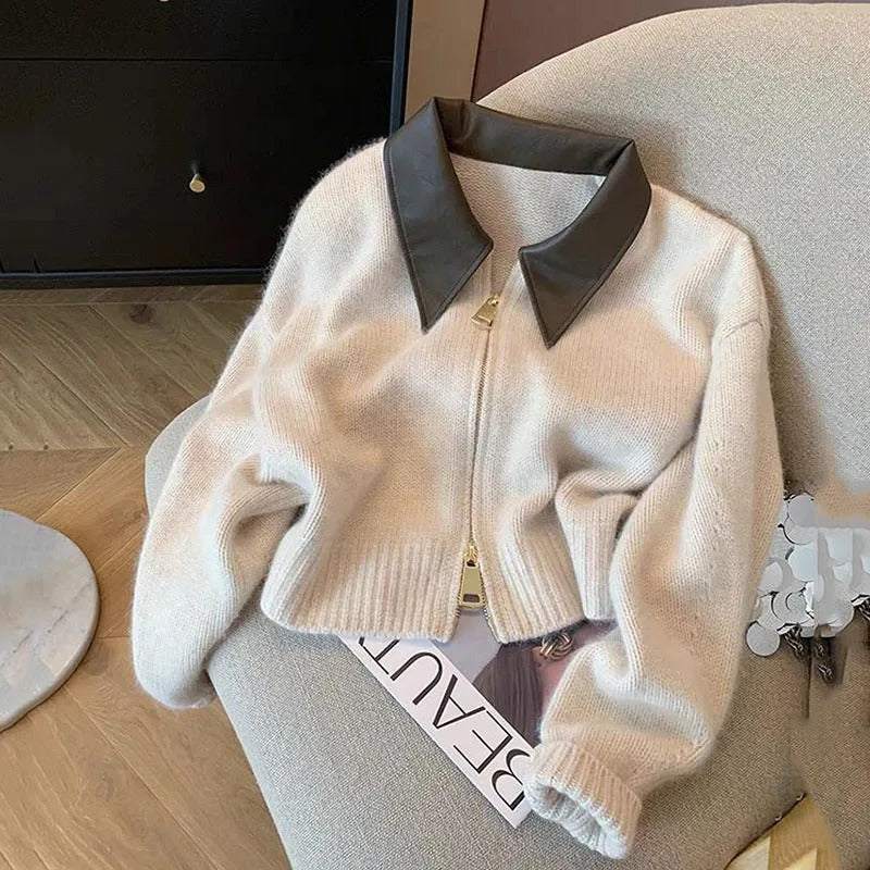 Strickpullover mit Ledercollier für Damen
