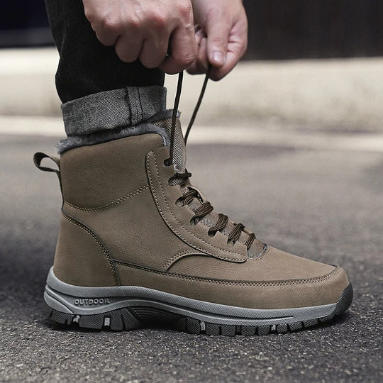 Herren Winter-Schneestiefel mit Fell