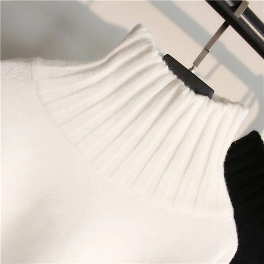 Gerippter Schmaler Rollkragenpullover für Damen