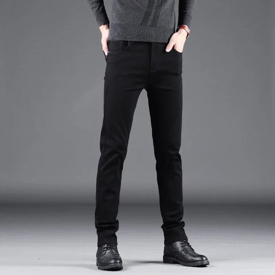 Pure Schwarze Slim Jeans für Männer