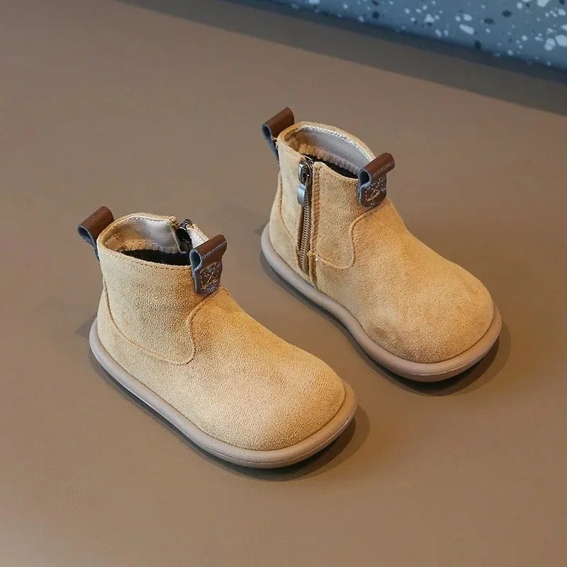 Rutschfeste Kinderstiefel