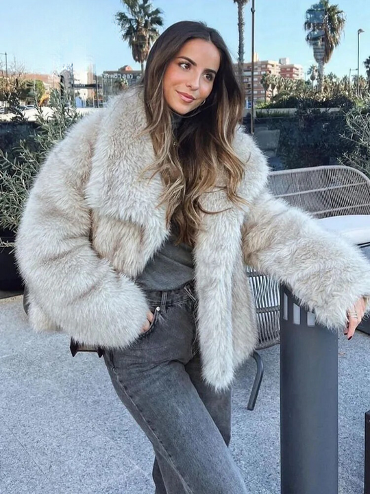 Warmer Plüschpelzmantel für Damen